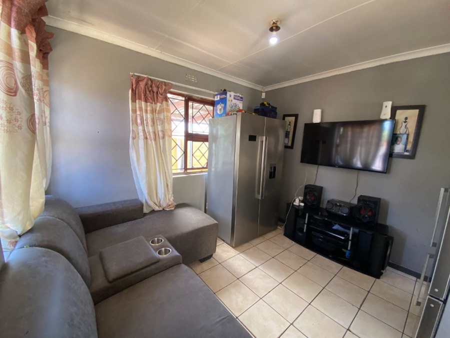 2 Bedroom Property for Sale in Kuils River South Western Cape